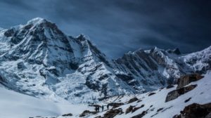 WInterwanderung in den Bergen