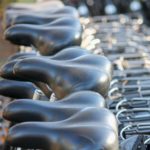Große Auswahl an Fahrradsatteln für lange Touren