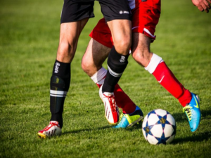 Der Fußball im Spiel