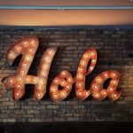 Hola Leuchtschrift