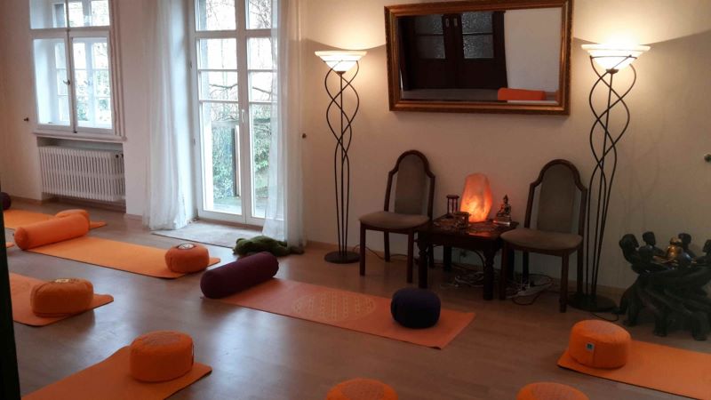 Meine Yogaschule Karin Diehl Yogalehrerin (BYV)