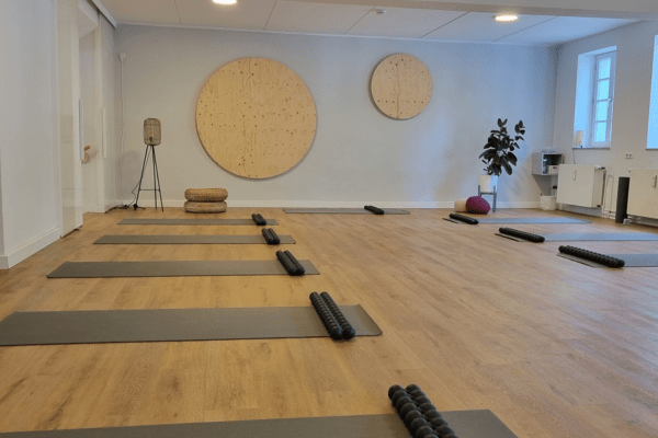 PURE - Studio für Pilates, Yoga und Gesundheit